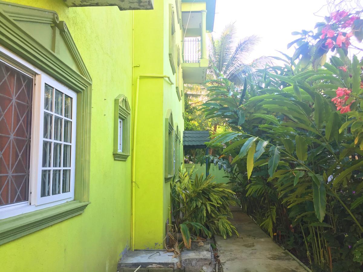 Yaad Hostel Montego Bay Luaran gambar