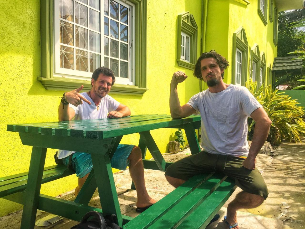 Yaad Hostel Montego Bay Luaran gambar